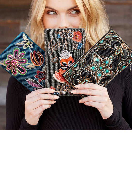 Embroidery Women Crossbody Bag 2023 Luxury Handbag Shoulder Bags Brand V  Letter Clutch Small Bag and Purse Party Bolsa